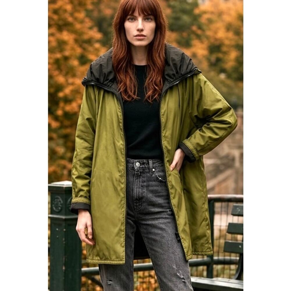 Mycra Pac Reversible Hooded Mid-Length Raincoat Black/Chartreuse Packable